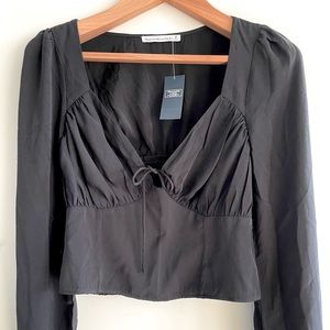 NWT Abercrombie Long-Sleeve Ruched Tie-Front Top, Black, M